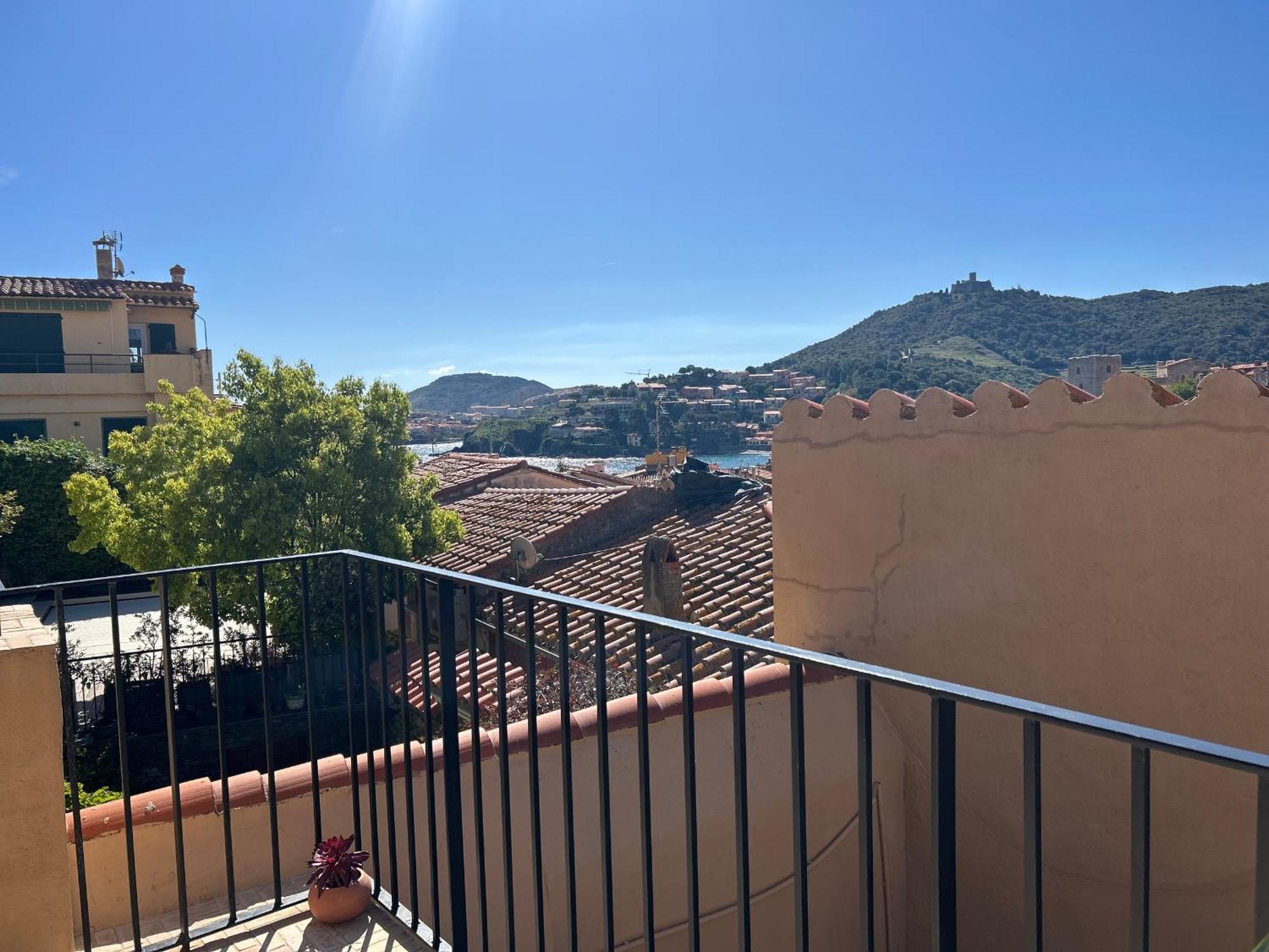 Maison Renovee T3 Avec Balcon Et Climatisation Au Coeur De - Fr-1-309-457 *